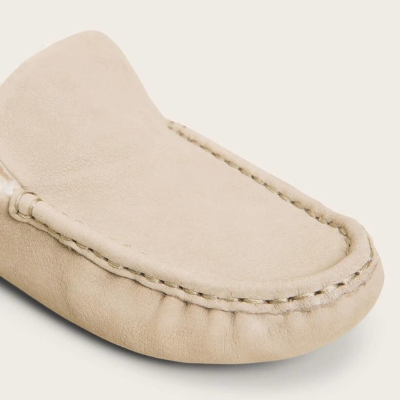 Gentle Souls by Kenneth Cole Women's Mina Cozy Driver Mule Mushroom US 10 - Picture 6 of 10